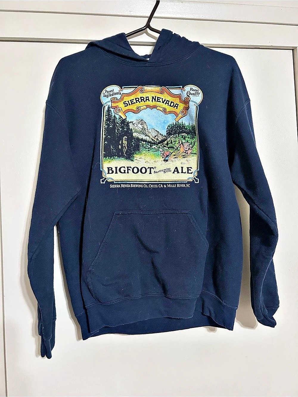 Sierra Nevada Bigfoot Hooded Sweatshirt Graphic Hoodie in Blue